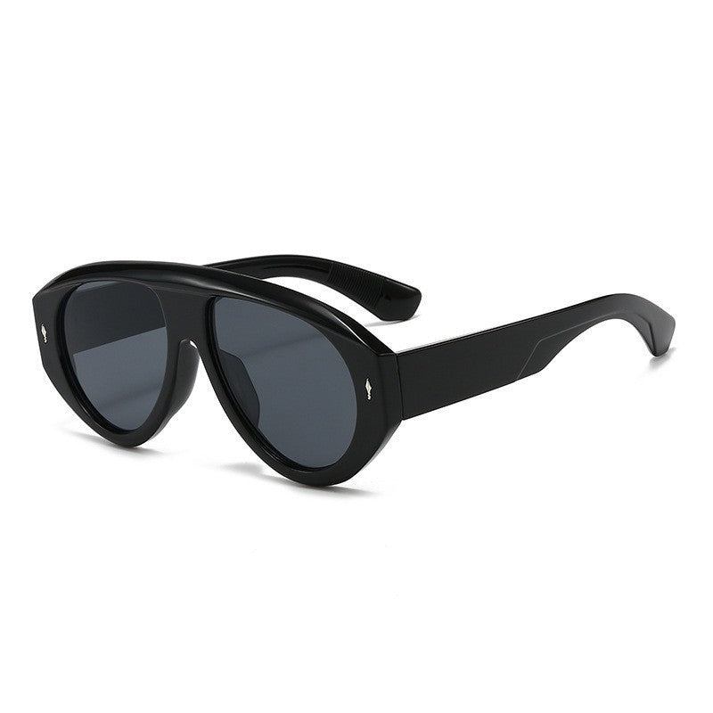 Amelle – Oversized Aviator Sunglasses