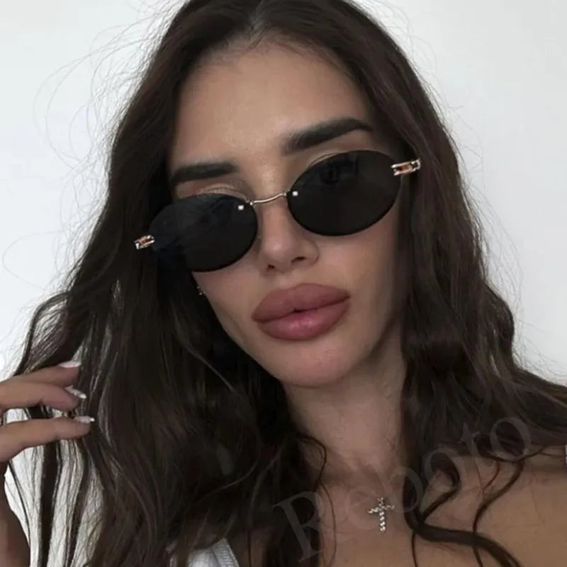 Fioren – Oval Sunglasses