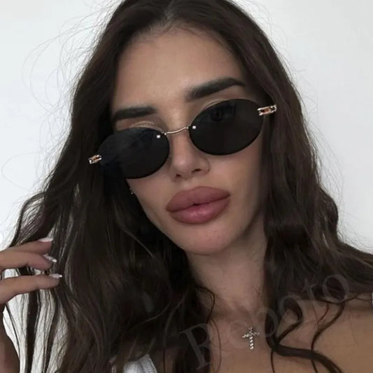 Fioren – Oval Sunglasses